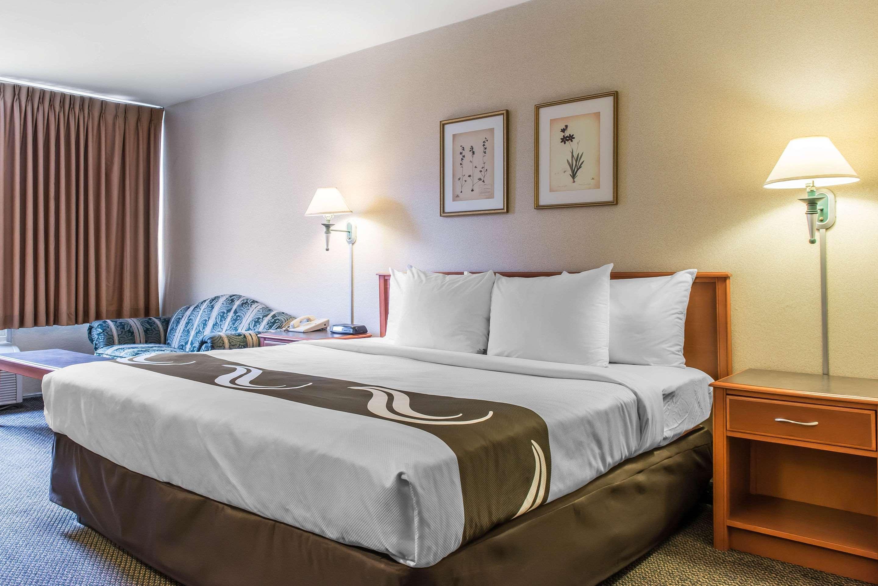 Quality Inn Hermitage Bagian luar foto