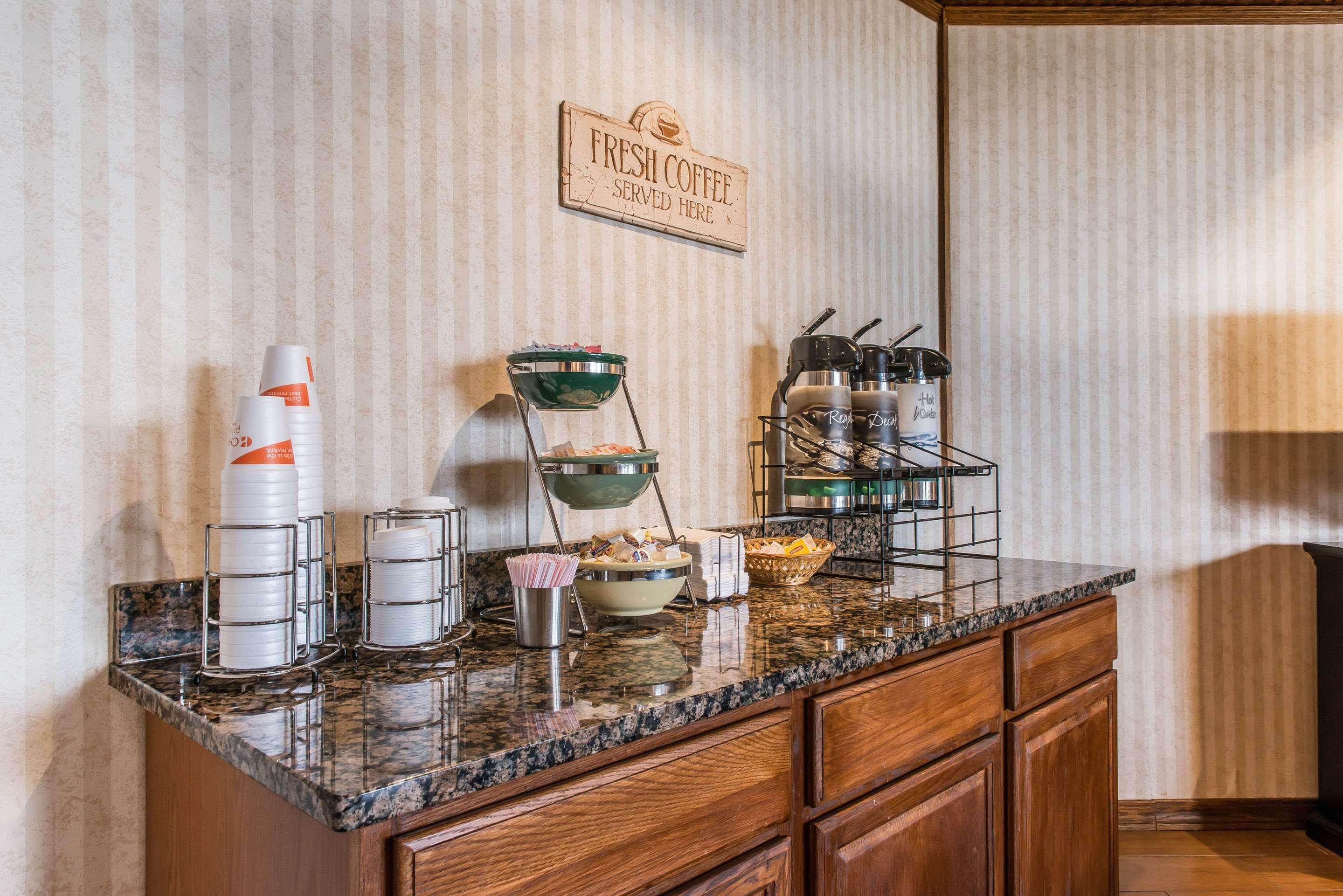 Quality Inn Hermitage Bagian luar foto