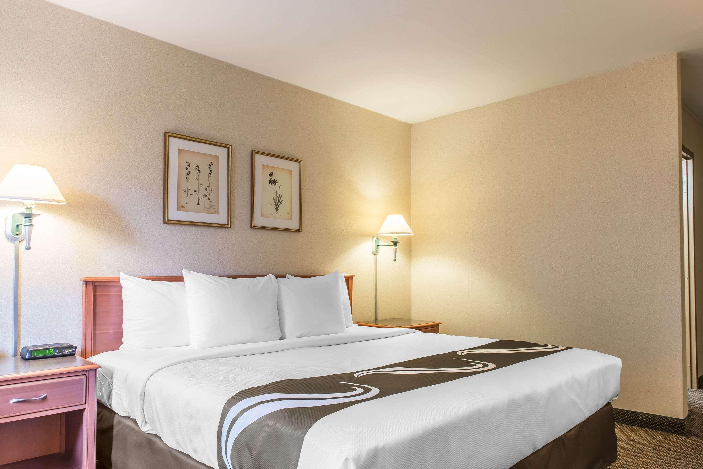 Quality Inn Hermitage Bagian luar foto