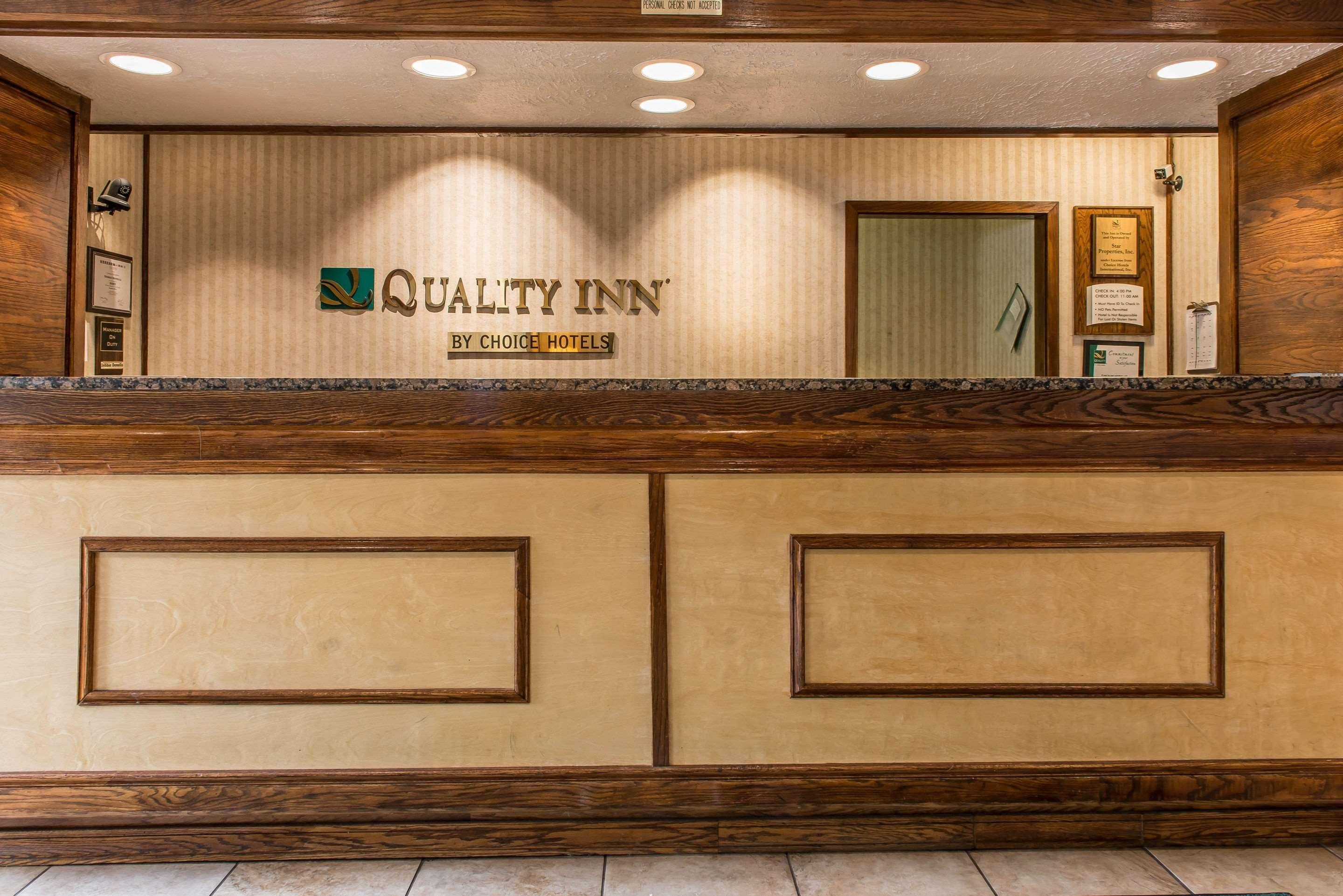 Quality Inn Hermitage Bagian luar foto