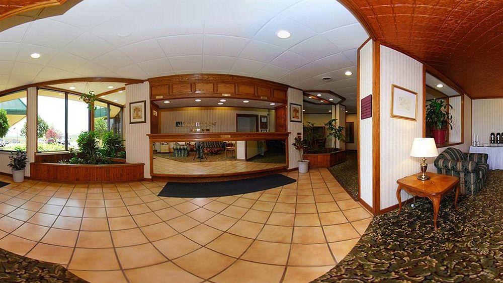 Quality Inn Hermitage Bagian luar foto